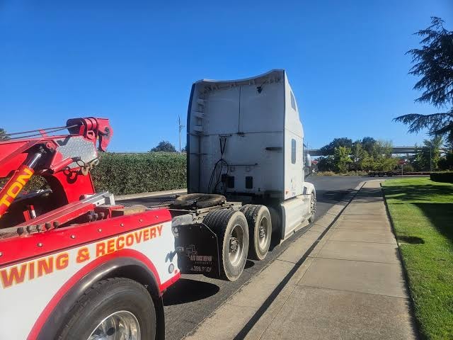 Commercial Towing